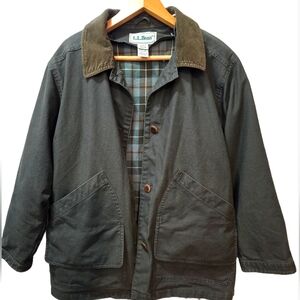 L.L. Bean vintage women's M petite canvas jacket, barn coat, plaid quilted liner